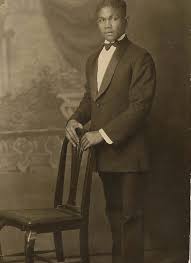 Pin By Claire Divito On Twp African American Men Fashion African American Men African American Fashion
