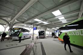 14 likes · 1 talking about this · 163 were here. Nowy Dworzec Autobusowy W Katowicach Nowoczesny Czysty I Pusty W Budynku Dworca I Na Peronach Hula Wiatr Dziennik Zachodni