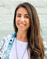 Lauren Kimbrough's Instagram, Twitter & Facebook