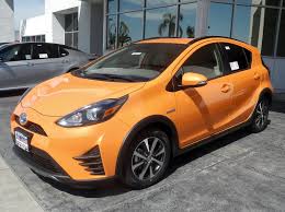 Compare the 2015 toyota yaris side by side vs. Archivo Toyota Prius C P4250817 Jpg Wikipedia La Enciclopedia Libre