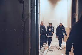 Datzelfde jaar won swedish house mafia een european border breakers award. Swedish House Mafia Seem Like They Are Reuniting Making New Music Magnetic Magazine
