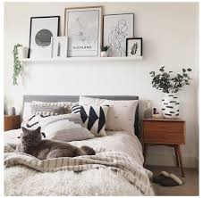 5 ways to mark your relationship milestones with mapiful over bed decor overbeddecor you ll yatak odasi duvar suslemeleri yatak duvar yatak odasi ic mekan