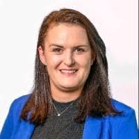 Becca Thomson's Instagram, Twitter & Facebook