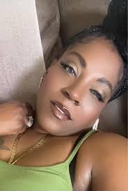 Tonight, I would like to introduce one of my followers, Marlena Davis from  Tennessee.