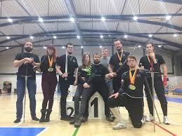 Antoni olbrychski (26 l.) to syn rafała olbrychskiego (48 l.) i wnuk daniela olbrychskiego (74 l.), który został wicemistrzem świata w szermierce historycznej. Poznaj Wnuka Daniela Olbrychskiego Kim Jest Utalentowany Antoni Viva Pl