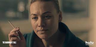 Yvonne strzechowski) is an actress born on the 30th of july 1982 in sydney, australia to her polish immigrant parents. Best Of Yvonne On Twitter Yvonne Strahovski As Serena Joy In The New Trailer Of The Handmaid S Tale Season 3