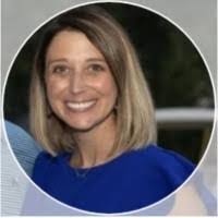 Jen Condon's Instagram, Twitter & Facebook