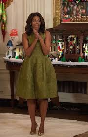 She weighs around 55 kg or 121 lbs. Michelle Obama Height Weight Age Spouse Family Facts Biography
