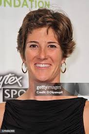 757 Nicole Branagh Photos & High Res Pictures