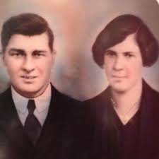 LAPORTE,Wilda(LABINE,Raoul)-Fort-Coulonge-1917 She was 16 years old. Three  years before marrying Raoul Labine. Thank you Gale Laporte-Bartolo for this  great picture!