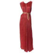 Touch device users can explore by touch or with swipe gestures. Mariano Fortuny Pleated Coral Silk Delphos Gown C 1920s For Sale At 1stdibs
