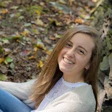 Maria Hoover's Instagram, Twitter & Facebook