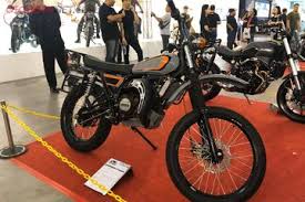 Apabila mengalami permasalahan maka akan membuat perjalanan turing menjadi. Kawasaki Ninja 150r Klx 150l Yamaha Rx Z Dan Rx King Selingkuh Hasilnya Si Sapu Jagad Ini Gridoto Com