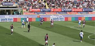 Jan 28, 2019 contract expires: Airbnb For Football Sponsorship The Platform That Could Change The Game Sportspro Media
