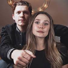 Civil war' at vue westfield on for one it has my three crushes tom holland, tom hiddleston and sebastian stan and also like 2 brits and 2 americans(for the purpose of this post i put. Gent Mt Blz Numa Ft So Ai Meu Coracaun Elizabeth Olsen Scarlet Witch Marvel Actors Young Avengers
