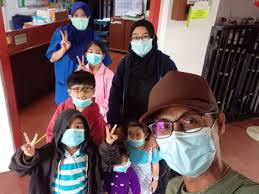 Temannya iseng menanya, sudah pernah sama berapa orang saya. Pengalaman 7 Beranak Disahkan Positif Covid 19