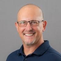 Derek Bogard's Instagram, Twitter & Facebook