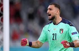 Si nyonya tua dikabarkan bakal menebusnya dari genoa dengan harga 20 juta euro. Cassano Criticizes Donnarumma S Choice
