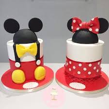 Pin By Maria Saker On Anniversaire Duarte In 2020 Mickey And Minnie Cake Mickey Cakes Disney Birthday Cakes