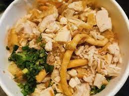 / kampung chicken or 'village chicken' or the malay is a breed of chicken originating in asia, most likely in northern pakistan. Resep Bubur Ayam Language En 2 025 Resep Bubur Ayam Enak Dan Sederhana Ala Rumahan Cookpad The Traditional Way To Assemble A Lemper Is By Taking A Handful Of Steamed Sticky