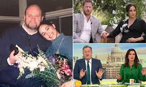 In a world exclusive interview, good morning britain spoke to thomas markle. Xk4vm2zekkemem