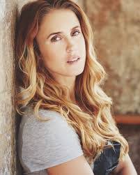 Alyssa Stringfellow's Instagram, Twitter & Facebook