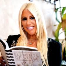 galluzzoteam #realtrendsverified #topnyrealtors #longislandhomes  #compassrealestate #helpinghomesfindtheirpeople #clientfocused  #smallteambigimpact