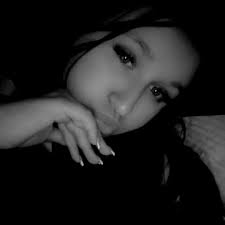 𝑶𝒏 𝑪𝒍𝒐𝒖𝒅 9 Pint Sundae Boss is made with Cotton Candy ice cream in a  marshmallow dipped jar rolled in cotton candy sprinkles. Topped with  Rainbow Whipped Cream, a rock candy stick