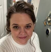 Heather Szymczak's Instagram, Twitter & Facebook