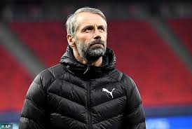 Er sieht aber auch eine große gefahr für den klassenerhalt. Xabi Alonso Signs New Deal As Real Sociedad B Manager Until Summer Of 2022 News Chant Uk