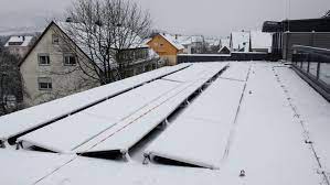 In den meisten fällen gilt die vorsicht. Schwere Schneelasten Sind Fur Solarmodule Unbedenklich Photovoltaik