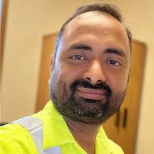 Aaron Gull's Instagram, Twitter & Facebook