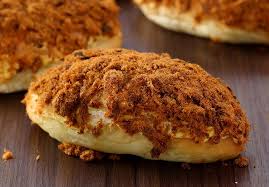 Kandungan kalori nasi putih beras saiz sederhana dan cadangan aktiviti untuk membakar kalori selepas makan sepinggan nasi. Roti Breadtalk