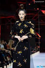 Bài thuốc chữa bệnh đau dạ dày dòng họ nguyễn thu và những điều y học hiện đại chưa giải thích được. Hoa Háº­u Nguyá»n Tráº§n Khanh Van