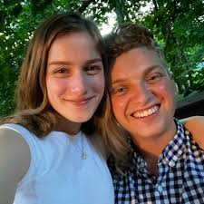 Micah Davis` and Abby Holmes's Wedding Website