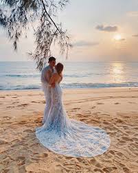 Bisa menjadi background yang menarik untuk berfoto. 12 Potret Liburan Mike Lewis Dan Janisaa Pradja Di Kamboja Menginap Di Resort Mewah Sekalian Foto Prewedding Kapanlagi Com