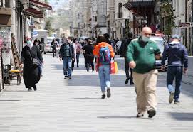 Tabloya göre son 24 saatte 24 bin 832 yeni vaka tespit edildi, 126 kişi de korona virüs nedeniyle hayatını kaybetti. 9ohd 4vcvm6b2m