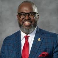 Reuben Crosby's Instagram, Twitter & Facebook