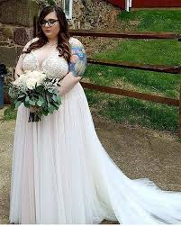 40 Lovely Plus Size Wedding Dresses For Brides On Their Wedding Plus Size Wedding Mother Of The Bride Dresses Long Wedding Dresses Plus Size