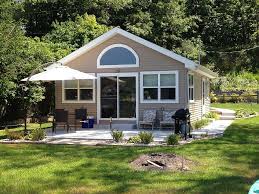 Relax Or Play All Year Round At Our Cozy Lakefront Home Battle Creek Lakefront Homes Lakefront Vacation Books