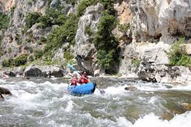 Hauteurs de cruas avec le rhône, le château veille sur ke village médiéval et la vallée du rhône #ardeche #ardechetour #cruas. Canoe Ardeche Canoe Rentals At Vallon Pont D Arc Oceanide Canoe