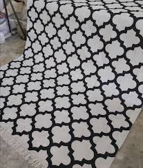 dijital baskili dot tabanli hali damask desen asies international desenler damask hali