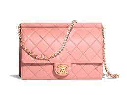 Chanel S Spring 2019 Lookbook Is Here See Pics Prices Of Our Favorite New Styles Purseblog