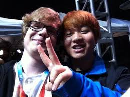 I love the world, everyone and everything right now, I'm having the time of  my life at this event : ) Here are a couple of selfies with Karsa from LMS  and