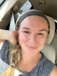 15 minutes in and we are at 2 shots. 😅 🍻