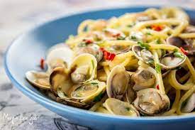 Spaghetti Alle Vongole Cremosi Come Al Ristorante Mangia Bevi Godi Blog Di Cucina E Ricette Ricetta Ricette Pasti Italiani Spaghetti Alle Vongole