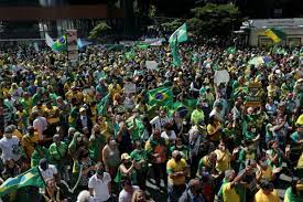 Taking place quadrennially, the fifa men's world cup™ sees 32 nations compete against each other for the prize. Ø§Ù„Ø¨Ø±Ø§Ø²ÙŠÙ„ Ù…Ø³ÙŠØ±Ø§Øª Ù…Ø¤ÙŠØ¯Ø© Ù„Ø¨ÙˆÙ„Ø³ÙˆÙ†Ø§Ø±Ùˆ Ù…Ù† Ø¯ÙˆÙ† Ù…Ø±Ø§Ø¹Ø§Ø© Ù‚ÙŠÙˆØ¯ Ø§Ù„ØªØ¨Ø§Ø¹Ø¯ Ø§Ù„Ø§Ø¬ØªÙ…Ø§Ø¹ÙŠ