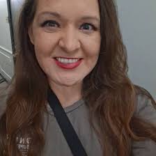 It's official. The $789 Tesla Pi Phone just changed the entire smartphone  game and it's not just hype. This device now comes with free STARLINK  connectivity, letting users access the internet anywhere