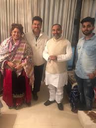 Hyder Azam Always Pleasure To Meet Mrs Mr Farheen Facebook Farheen khan founded the women's mosque of canada. pleasure to meet mrs mr farheen