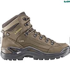 To help you pick the right one, we have here a list of bests based on both users' and experts' opinions. The 7 Best Hiking Boots For Men